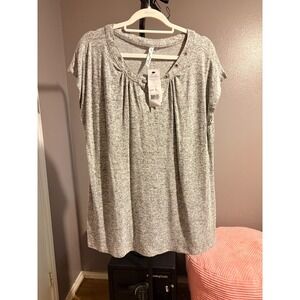 My Collection Gray Grommet T-Shirt Sz 1X - NWT